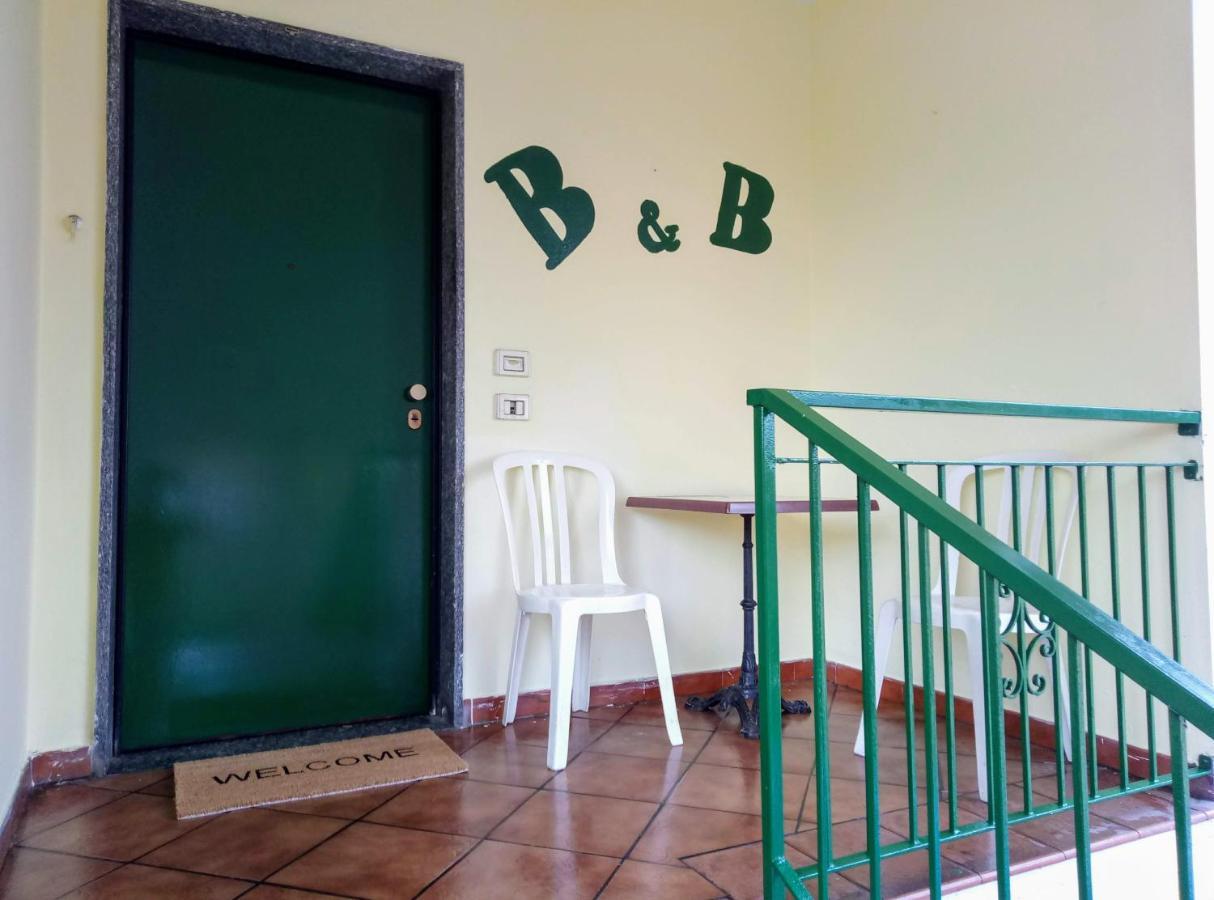 B&B Mike Нови-Лигуре Экстерьер фото